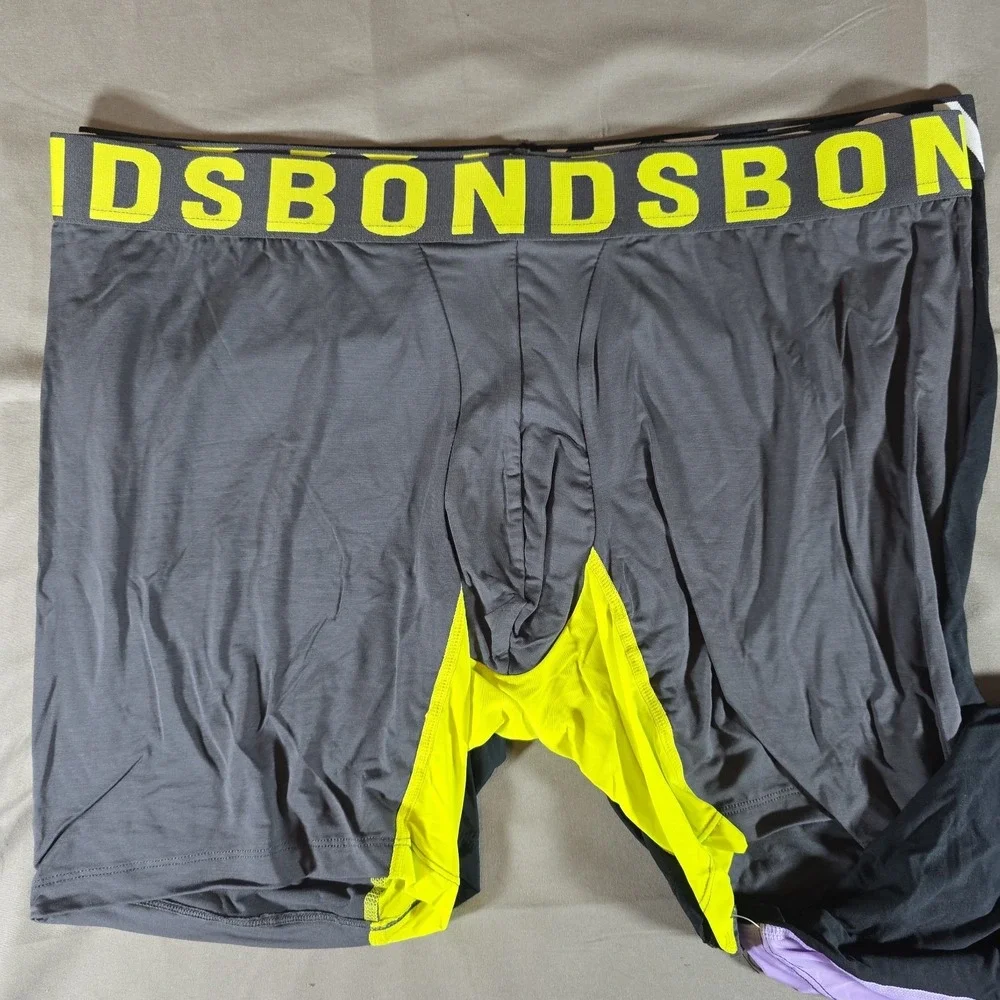Bonds Underwear Anti-Chafing Boxer XXL 3 Pack Black & White/Purple Grey & Yellow